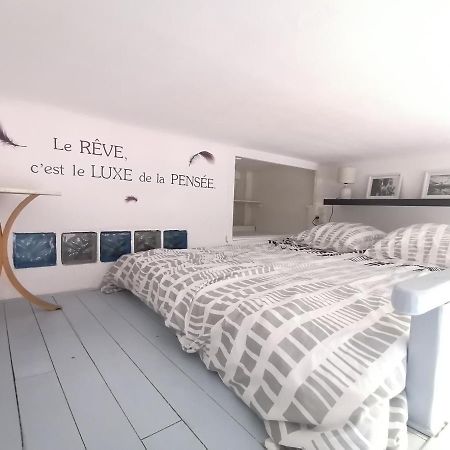 Le Cocon - Charmant F1 Bis - Centre Ville A 2 Pas De La Promenade Des Anglais Appartement Nice Buitenkant foto